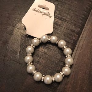 Bracelet (boutique)